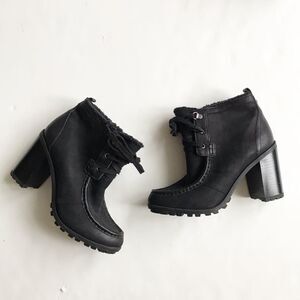Sam Edelman black leather lace up platform boots size 8.5
